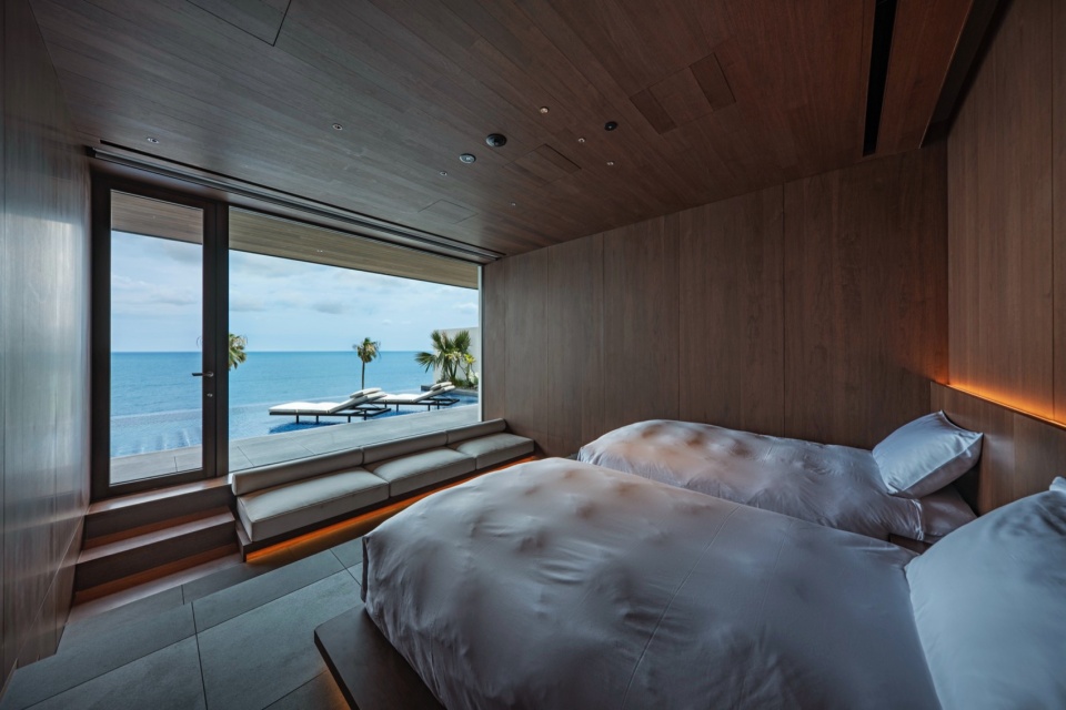 NOT A HOTEL AOSHIMA 20 by GENERAL DESIGN