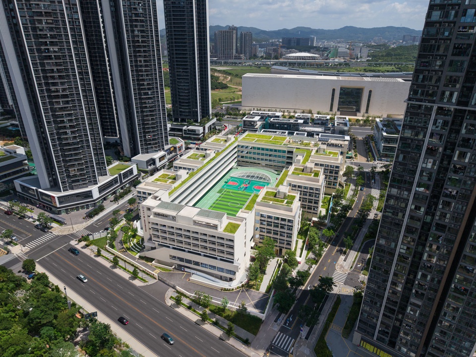 Shishan Campus Shenzhen Primary School Group Guangming School by AUBE