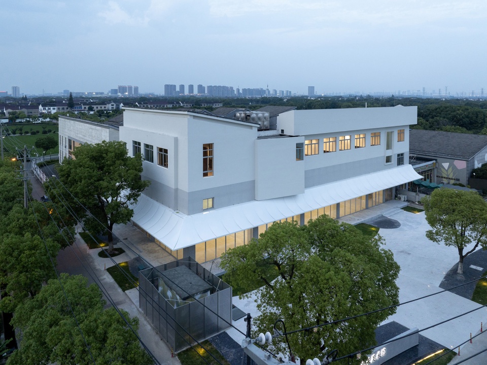 qingdeng village public gallery by atelier anonymou