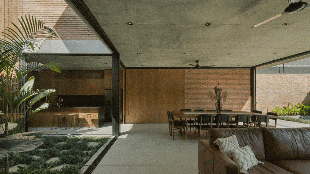 ME House by Equipo de Arquitectura