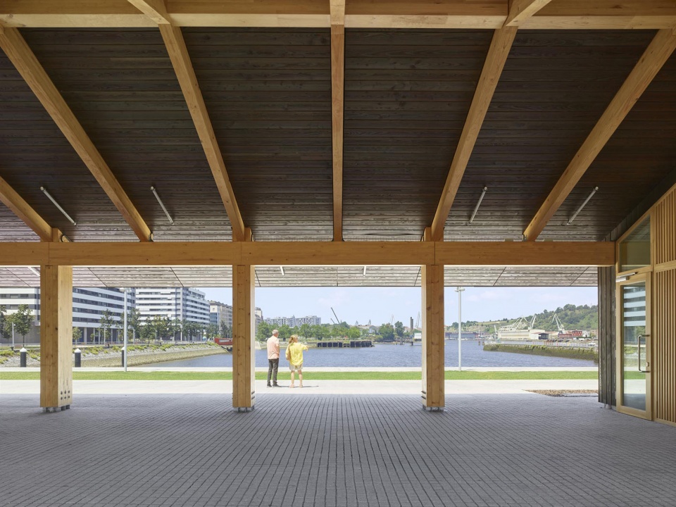 Parque Zamalanda de la ribera del Nervión by Burgos Garrido Arquitectos