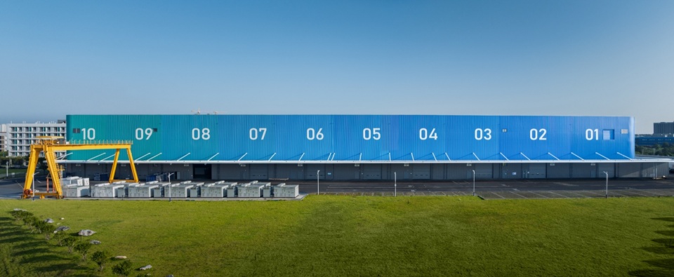eaglerise superfactory and global headquarters by yunchao xuatelier apeiron