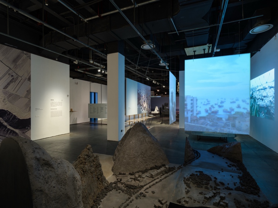 Moulding the Site — Vector Architects First Solo Exhibition