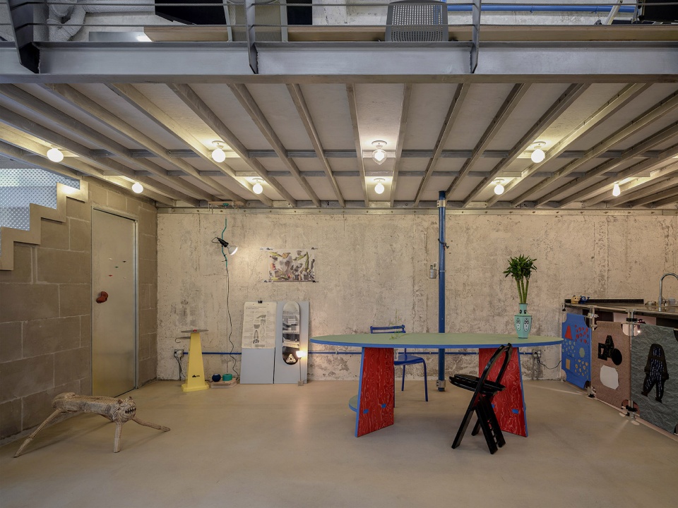 half construction office by archwaste