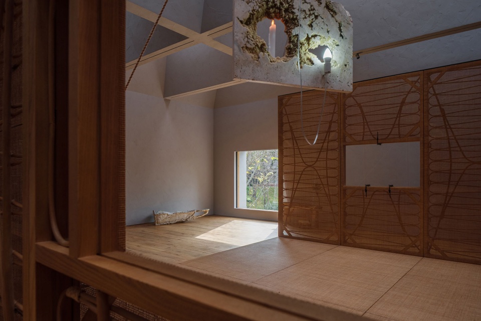 Yearly Plan House by HUI PAN ARCHITECTS