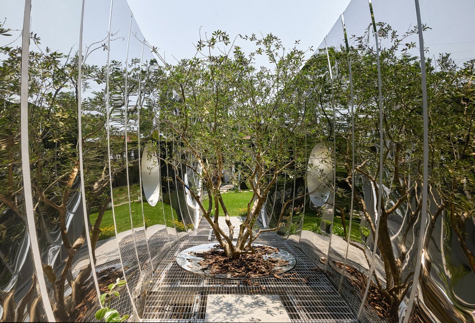 Infinite Grove by Chang Hao Studio