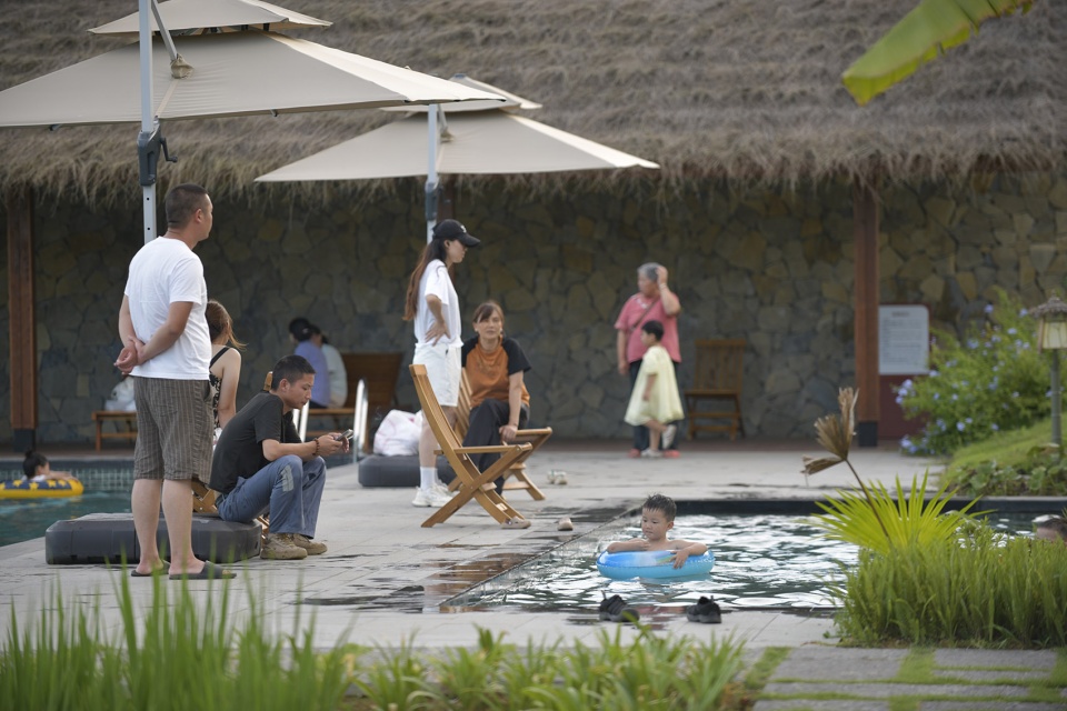 the baoluan paddy field homestay by yueji architectural design