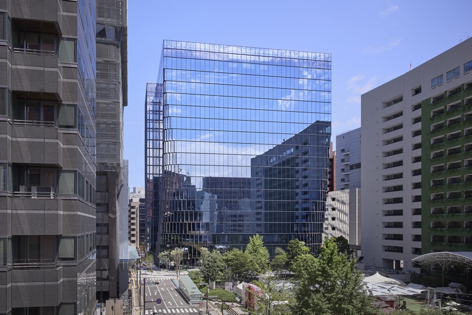 tenjin business center tenjin i by oma