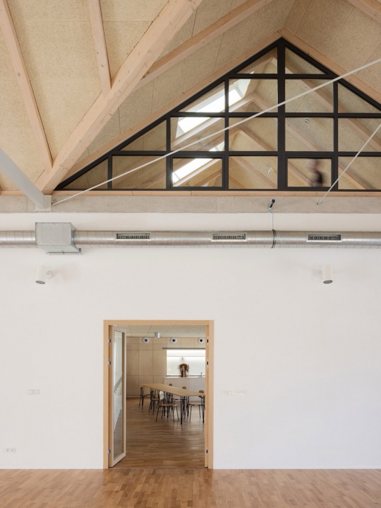 Stara hasicka New Community Centre by schwerpunkt