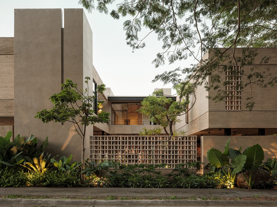 casa akina by di frenna arquitectos