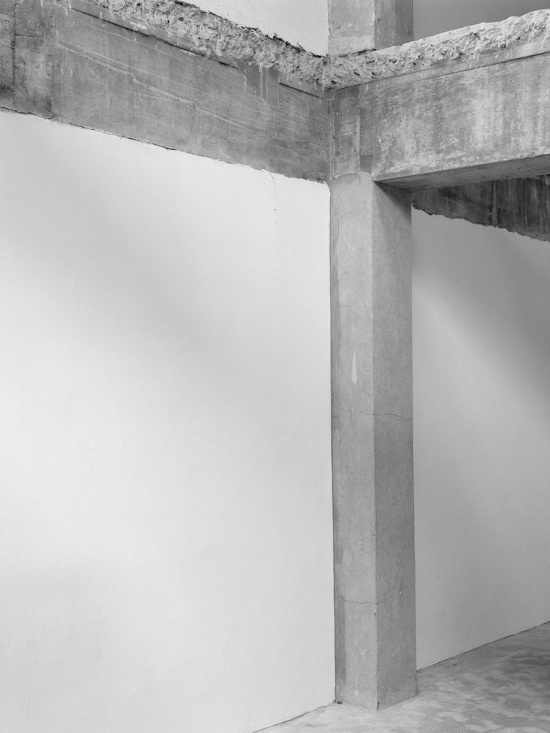 presence by simone bossi x coor