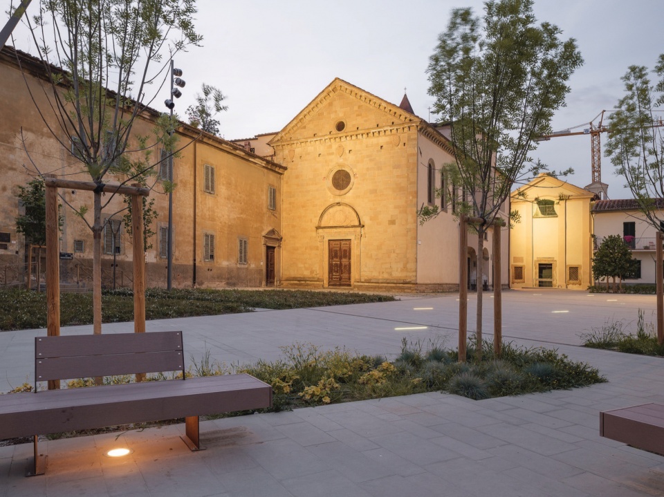 Piazza San Lorenzo Redevelopment by MICROSCAPE