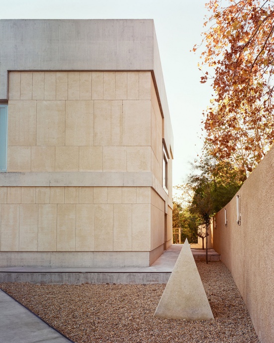 cultural and community centre by atelier egr