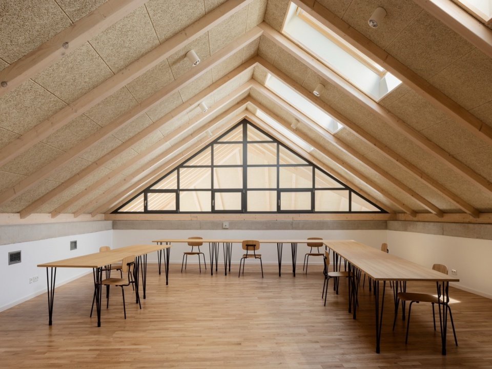 Stara hasicka New Community Centre by schwerpunkt