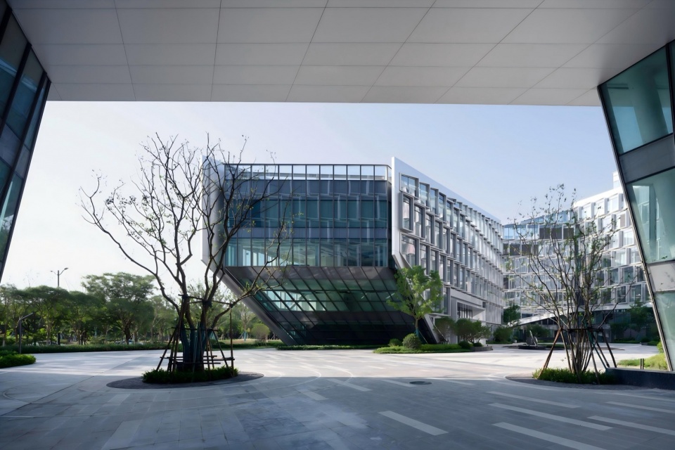 china mcc5 groups lingang headquarters campus by china mcc5 group corp ltd
