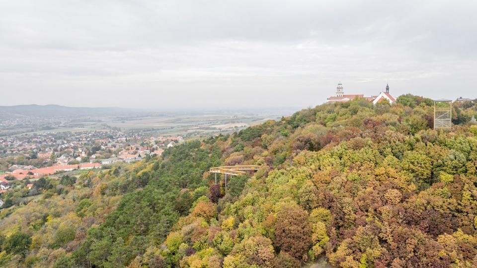 foliage educational lookout and trail by okka studio