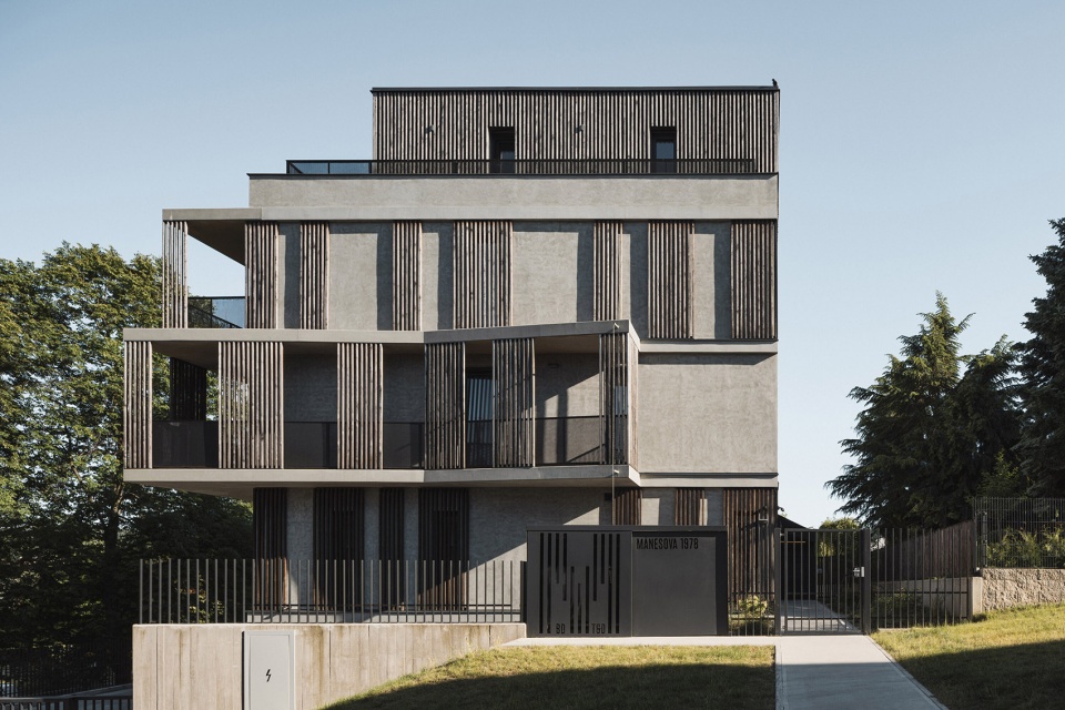 manesova apartment building by ok plan architects
