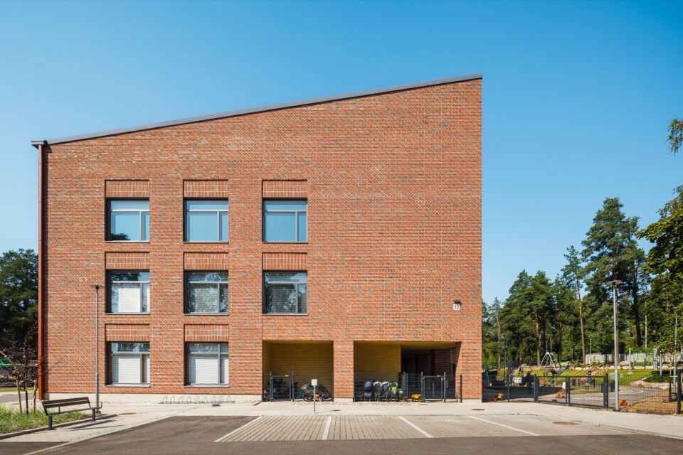 Oulunkyla primary school and the new daycare centre by Olla Architecture