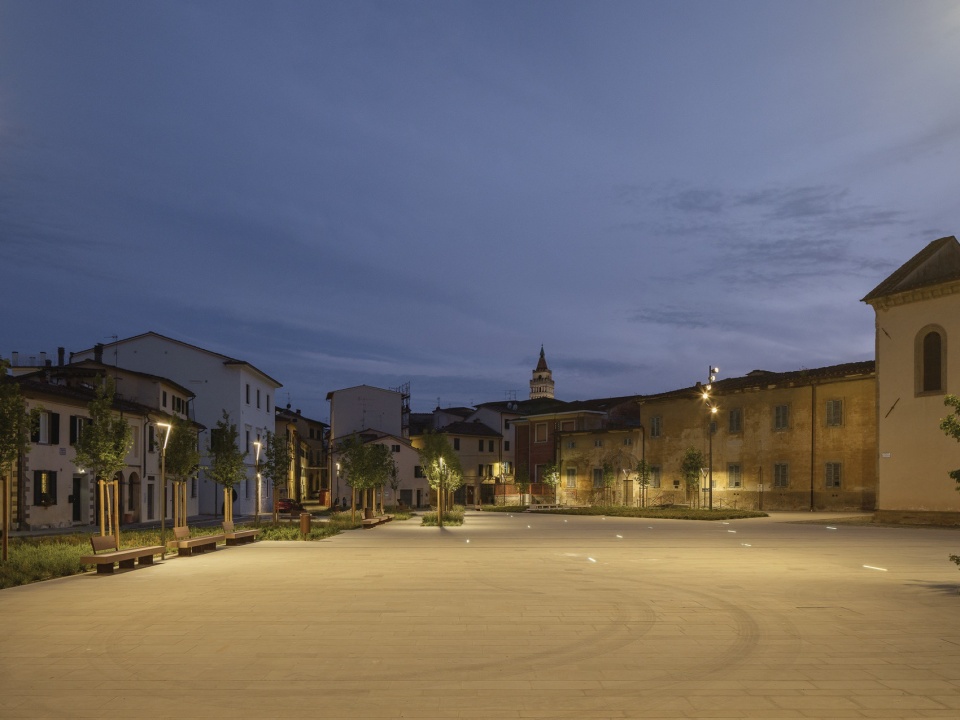 Piazza San Lorenzo Redevelopment by MICROSCAPE