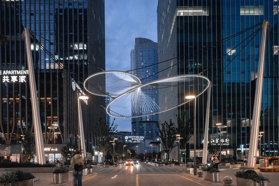 integrarted renewal of yuelang road block by original design