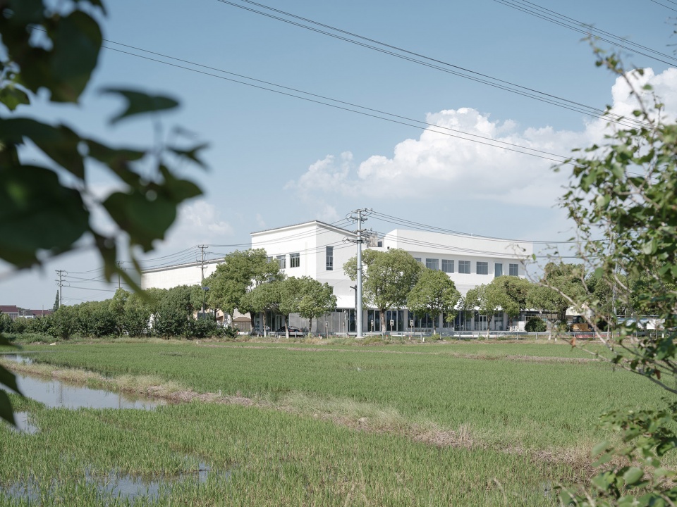 qingdeng village public gallery by atelier anonymou