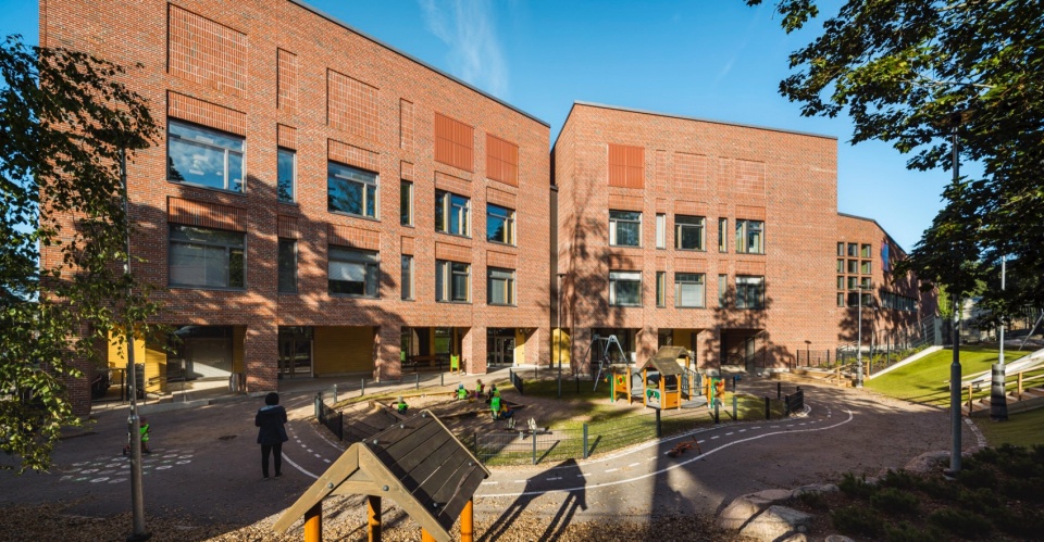 Oulunkyla primary school and the new daycare centre by Olla Architecture