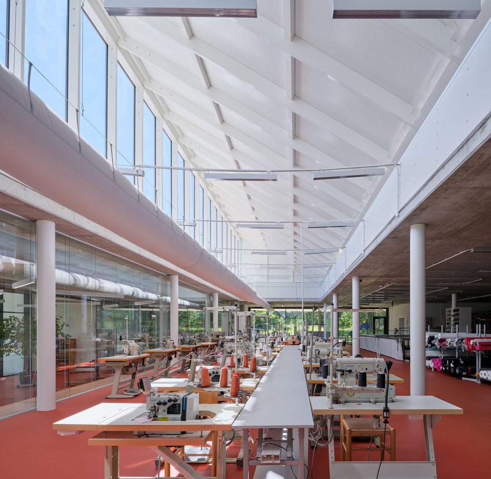The Button VAVI by Mjölk architekti