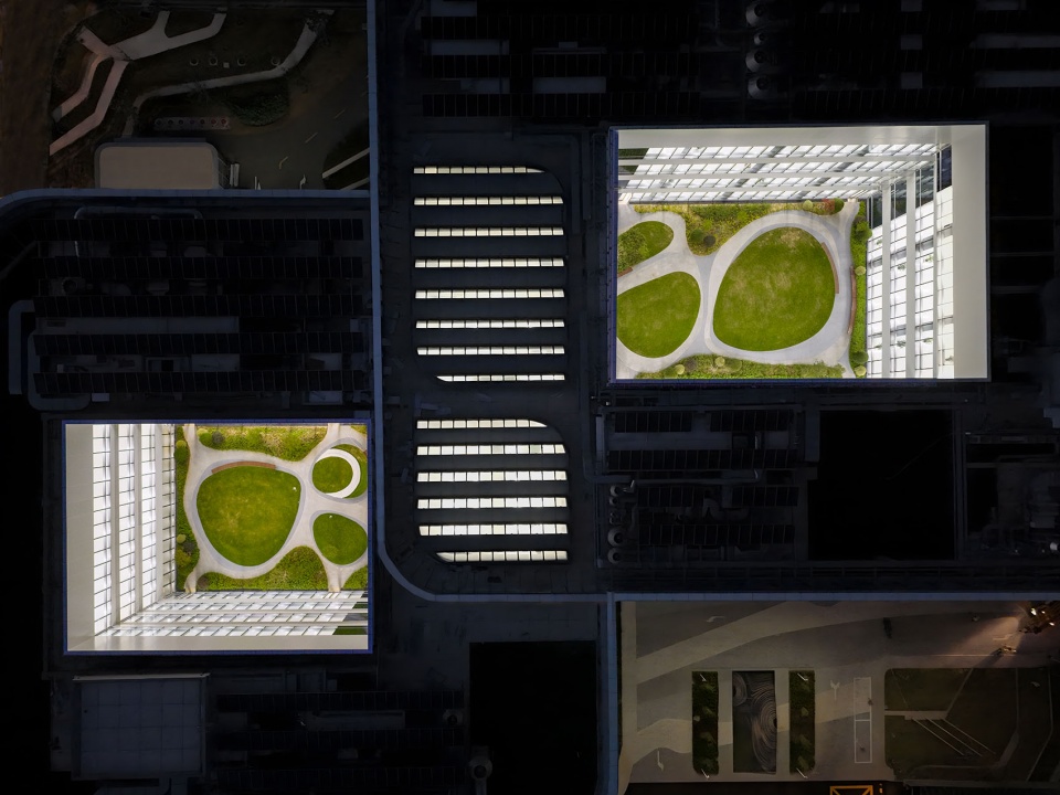PetroChina Shanghai Advanced Materials Research Institute by PerkinsWill