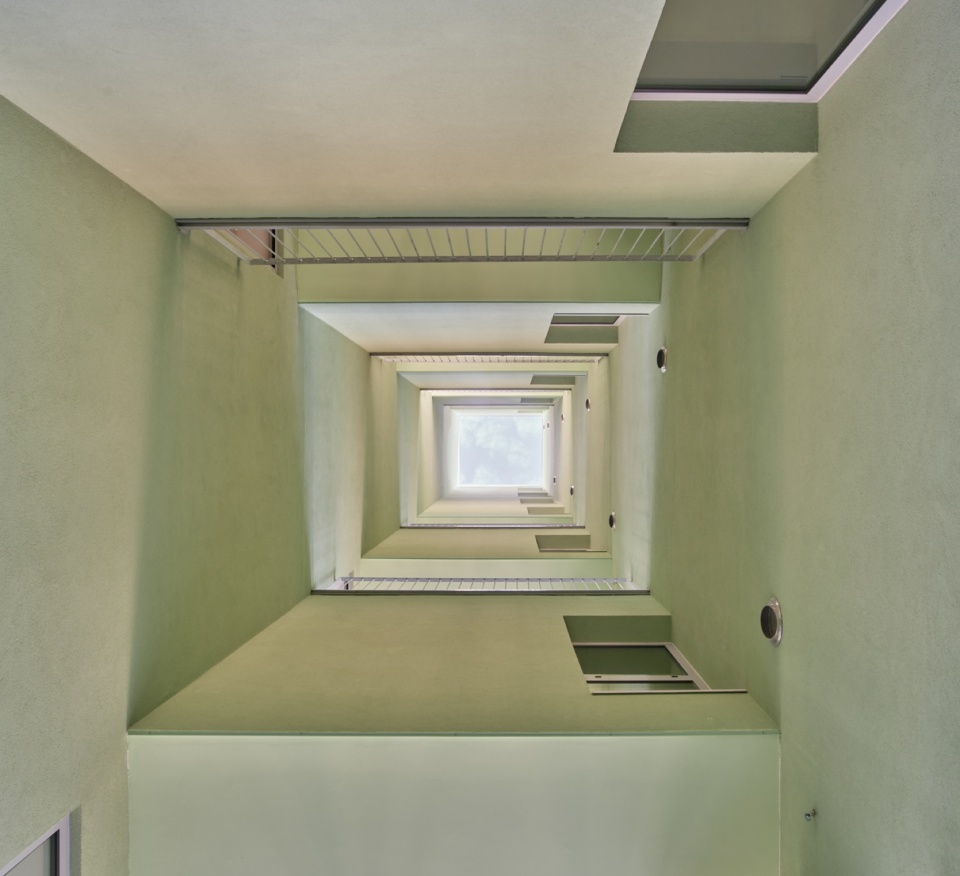 60 social housing units by sv60 cordon linan arquitectos