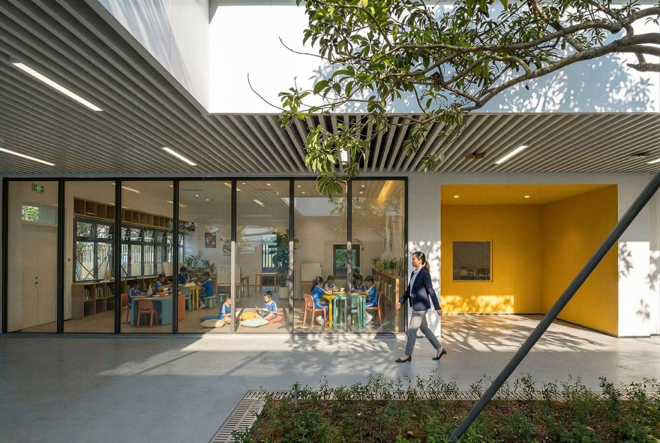 Shishan Campus Shenzhen Primary School Group Guangming School by AUBE