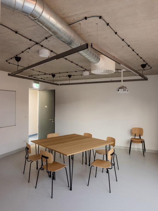 Stara hasicka New Community Centre by schwerpunkt