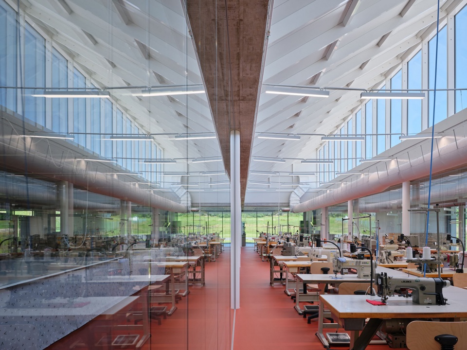 The Button VAVI by Mjölk architekti