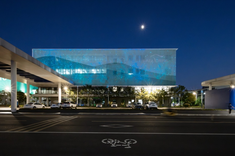 eaglerise superfactory and global headquarters by yunchao xuatelier apeiron