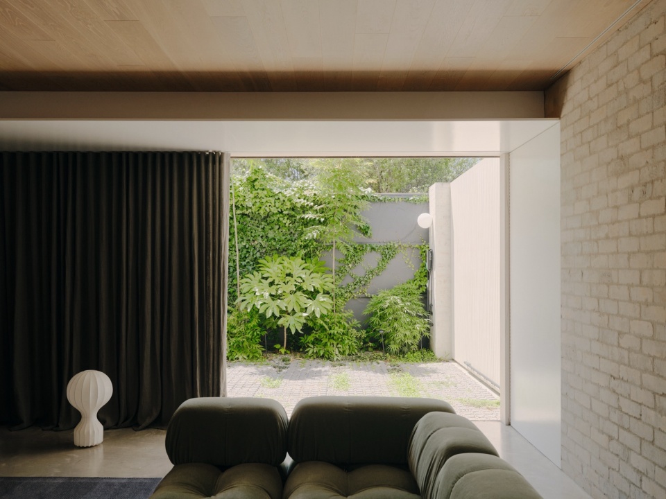HOME CALLING Blair Smith Architecture