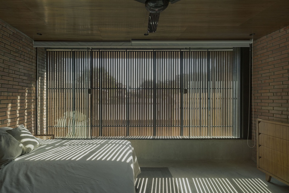ME House by Equipo de Arquitectura