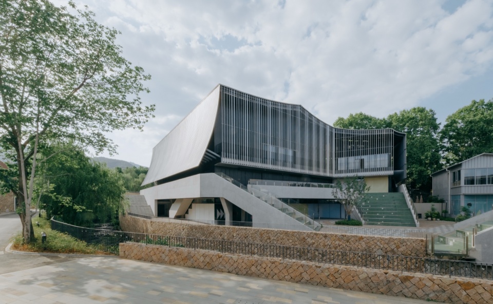 moganshan liaoyuan theater by incls