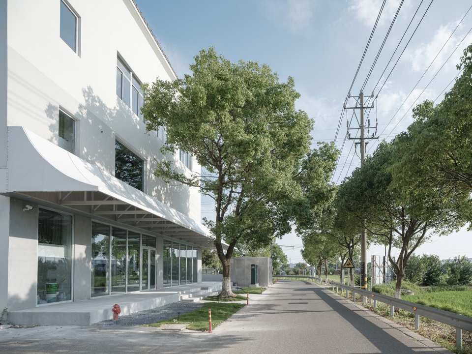 qingdeng village public gallery by atelier anonymou
