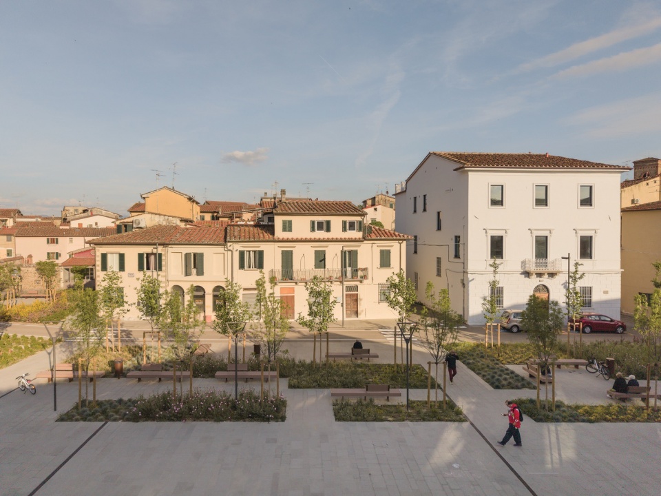 Piazza San Lorenzo Redevelopment by MICROSCAPE