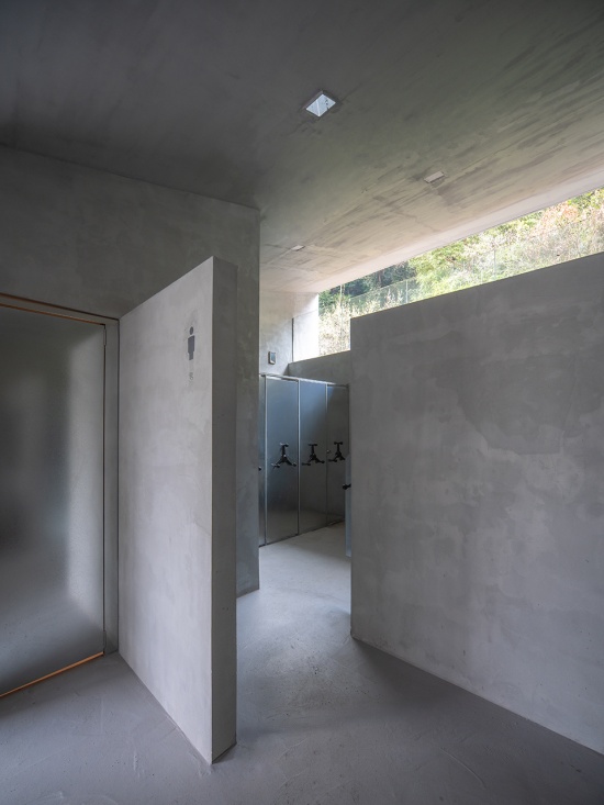 iLOOminate by Studio 10