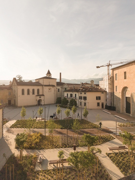 Piazza San Lorenzo Redevelopment by MICROSCAPE