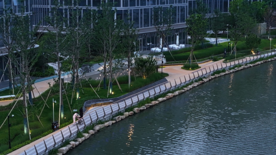 Riverside Landscape Design of Green Belts on Both Sides of Dadongjiang