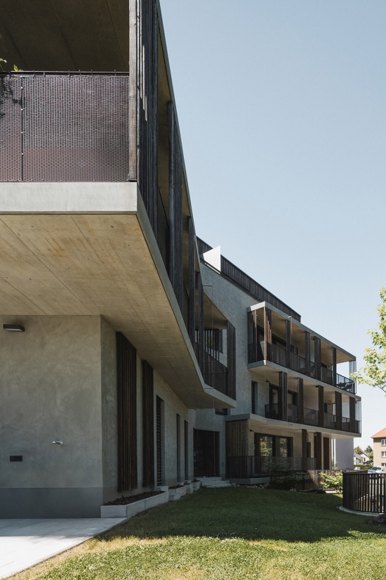 manesova apartment building by ok plan architects