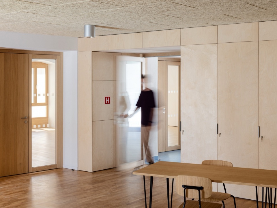Stara hasicka New Community Centre by schwerpunkt