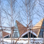 长白山麓角餐厅，吉林 / 原地建筑