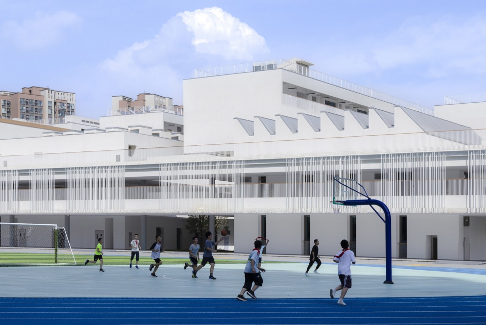 chengdu haiyang road middle school by changwu architects