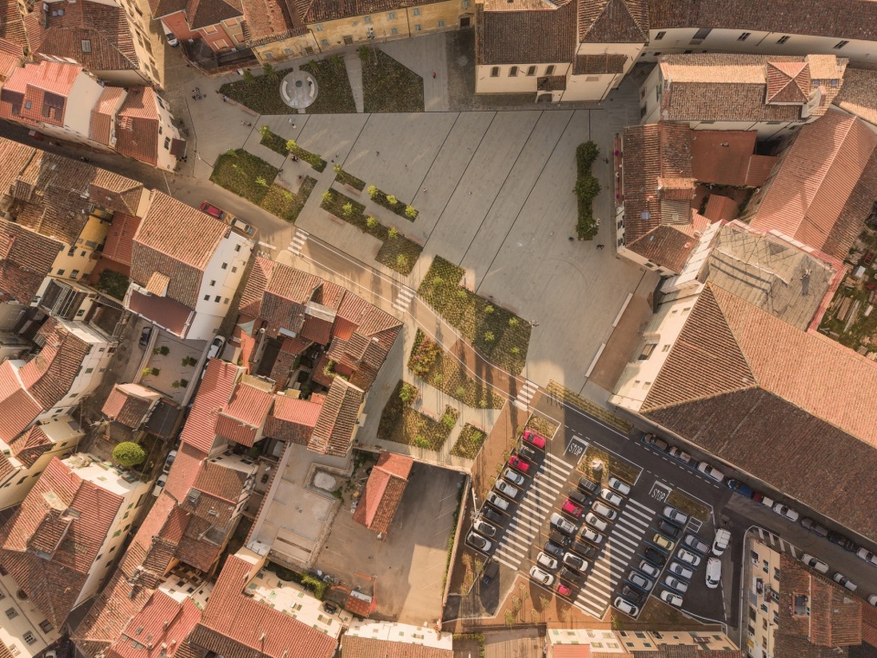 Piazza San Lorenzo Redevelopment by MICROSCAPE