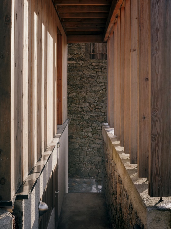 Corsican pine housing