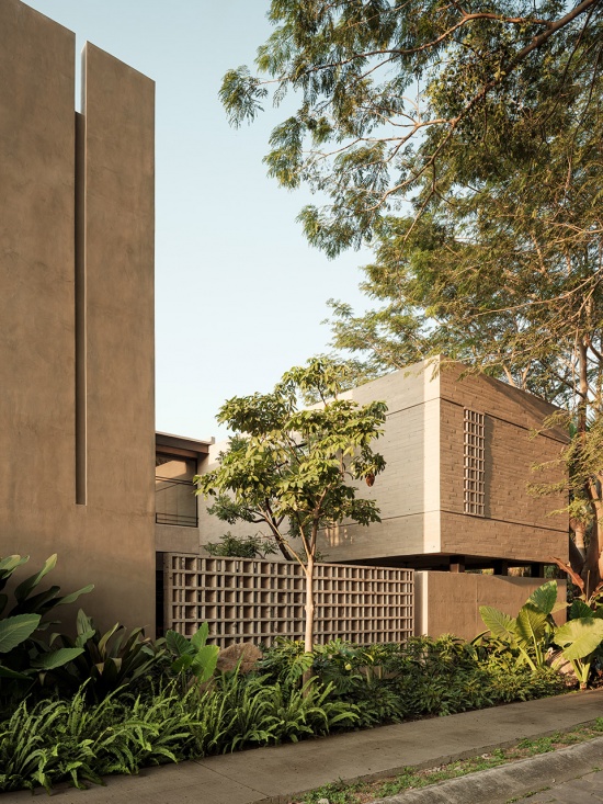 casa akina by di frenna arquitectos