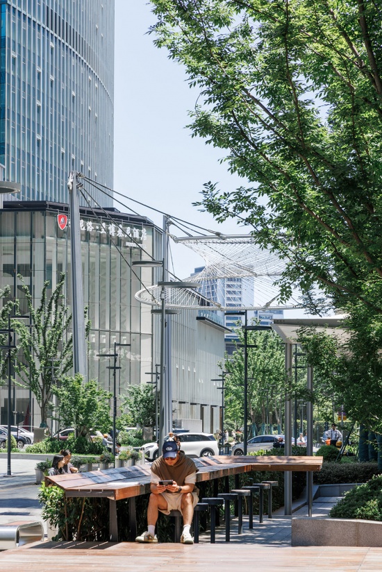 integrarted renewal of yuelang road block by original design