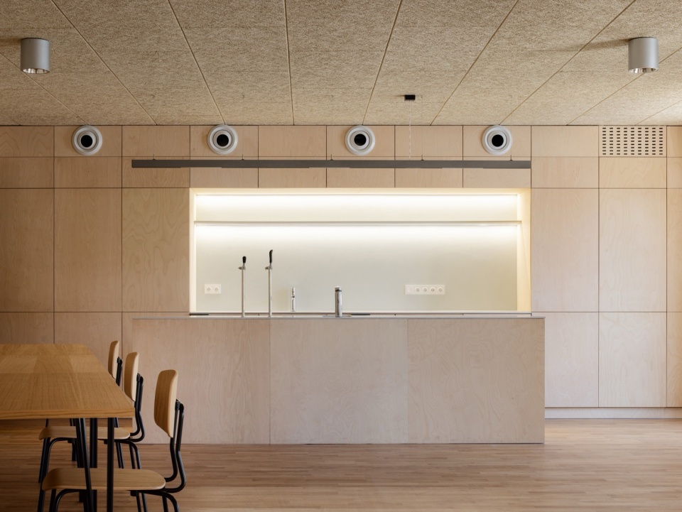 Stara hasicka New Community Centre by schwerpunkt